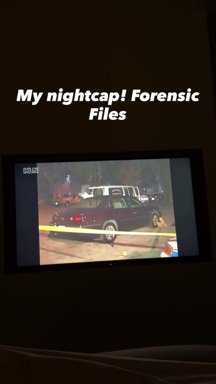 乐鱼-詹姆斯晒睡前看剧：《美国法医档案》是我最爱的剧集之一