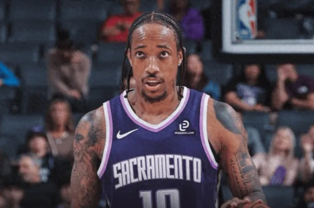 乐鱼-就在今天，德罗赞爆发了，这项NBA史无前例的纪录，被他做到了|爵士|国王|拉塞尔-威斯布鲁克|萨克拉门托国王队|阿马里·威廉姆斯_新浪体育_新浪新闻